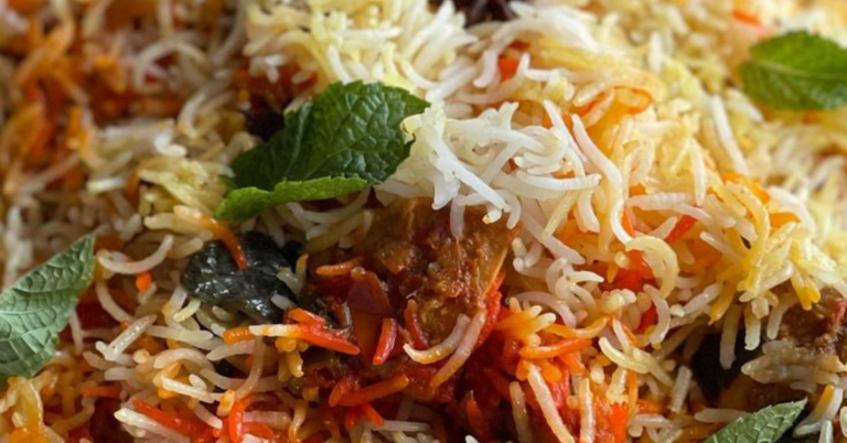 Easy Hyderabadi Biryani Recipe: लज़ीज़ ज़ायकेदार बिरयानी